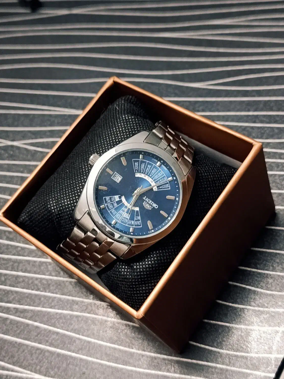 ساعت oreint|ساعت|گلپایگان, |دیوار