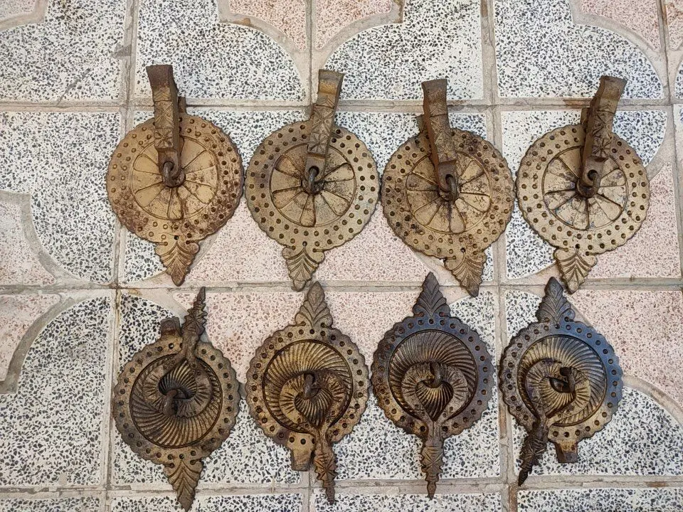 کلوندر|کلکسیون اشیاء عتیقه|برخوار, |دیوار