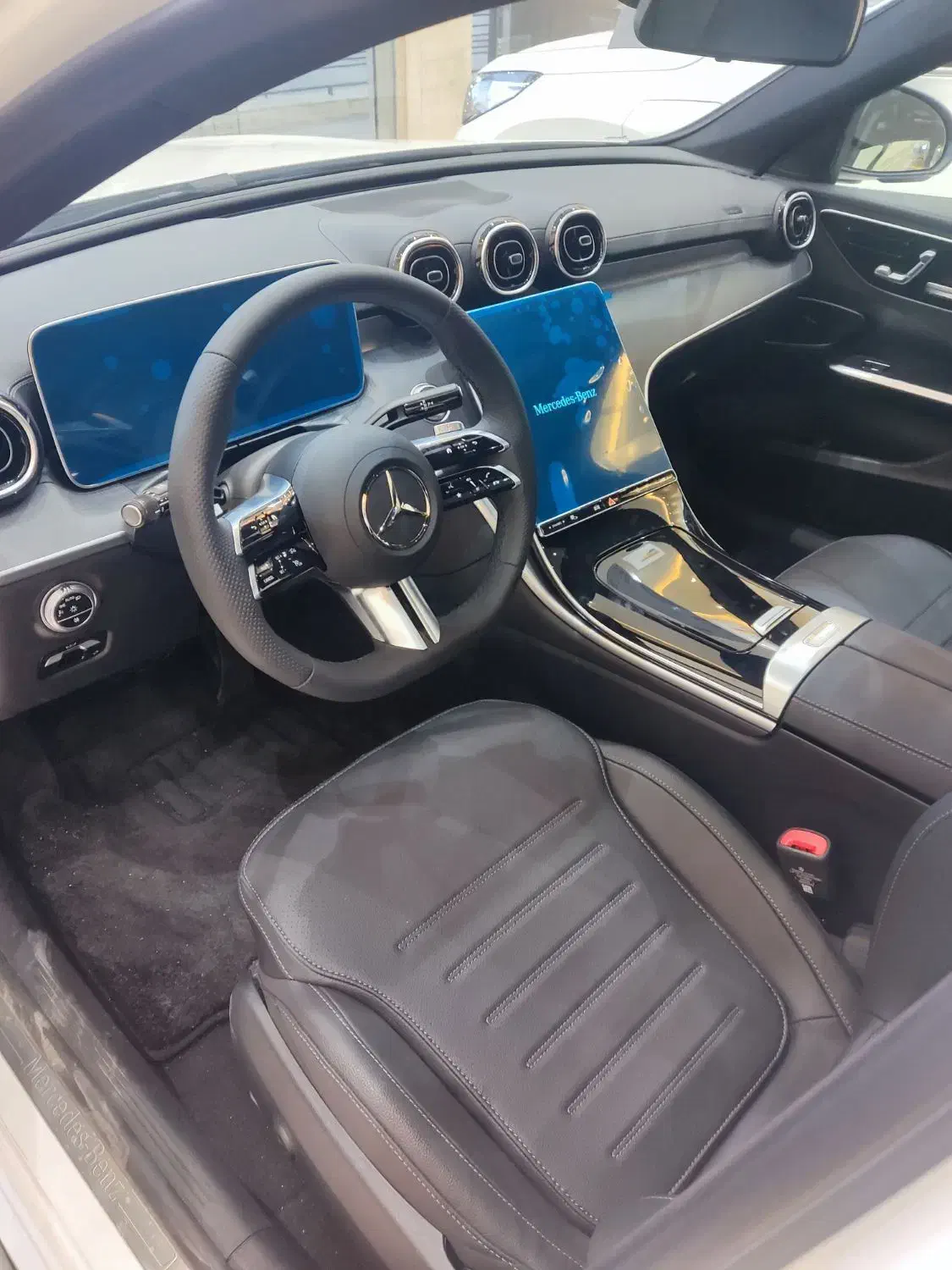 بنز C200 2025|خودرو سواری و وانت|شیراز, فرهنگ شهر|دیوار