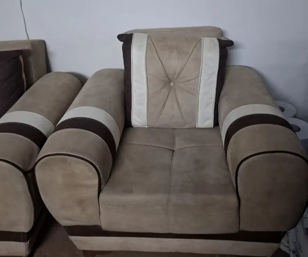 مبل راحتی|مبلمان خانگی و میز عسلی|تهران, قصر فیروزه ۲|دیوار