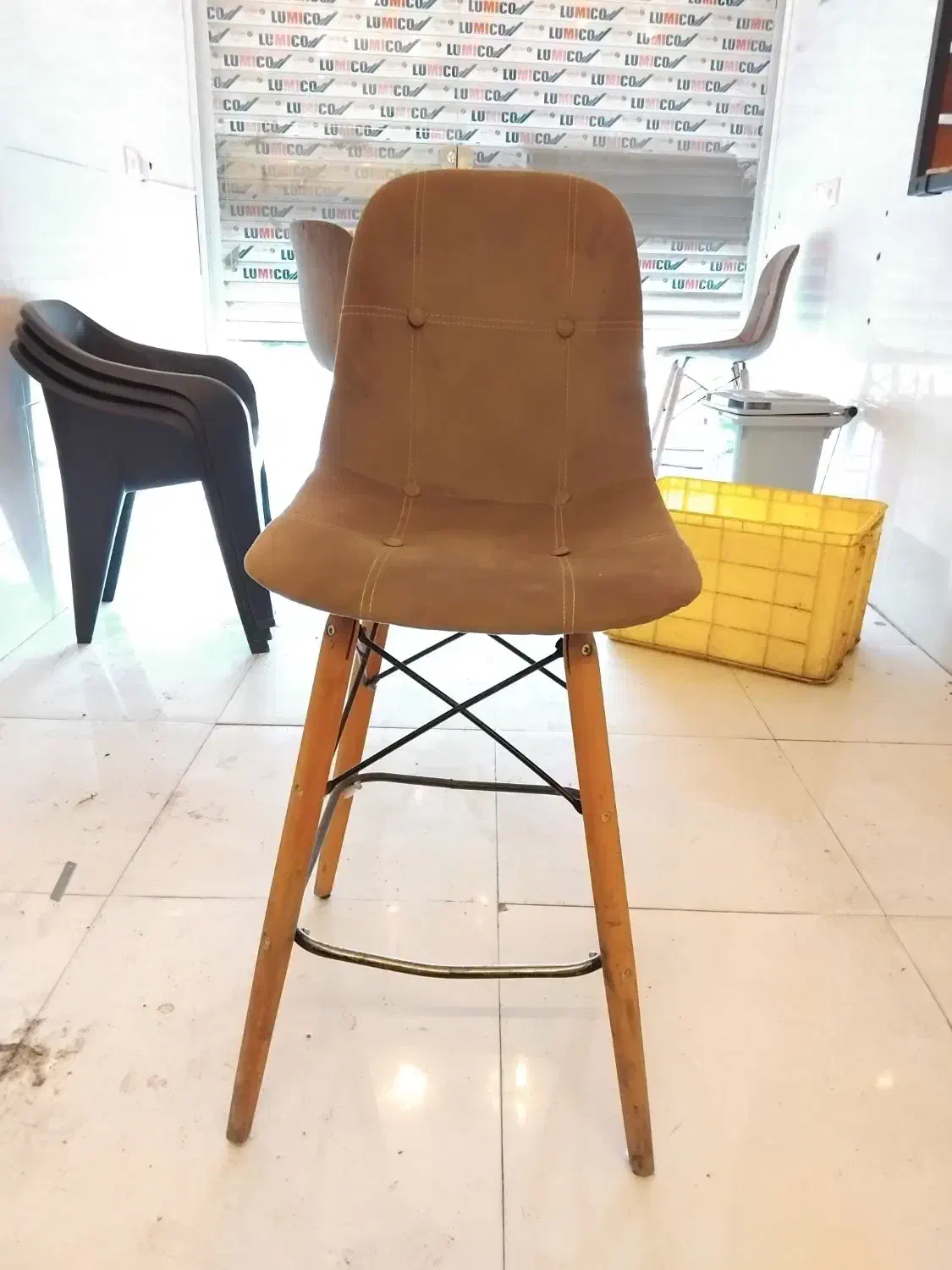 صندلی|صندلی و نیمکت|کارون, |دیوار