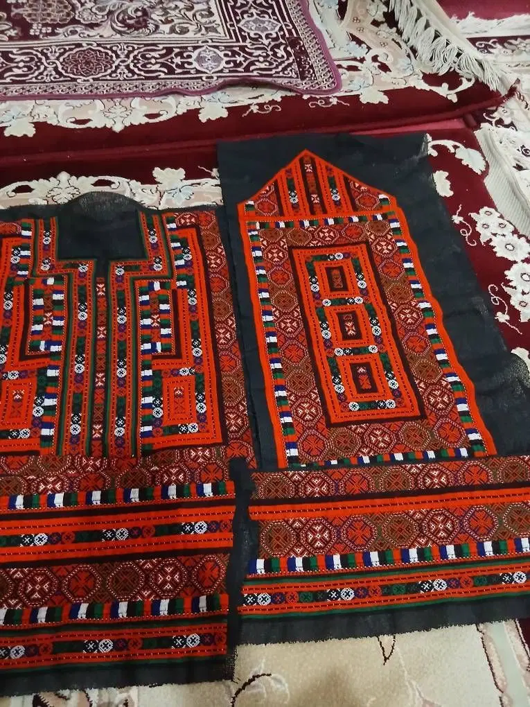 دوچگر|لباس|ایرانشهر, |دیوار