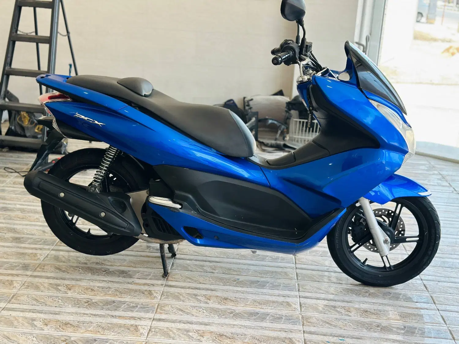 pcx125cc|دوچرخه، اسکیت، اسکوتر|بندر گناوه, |دیوار