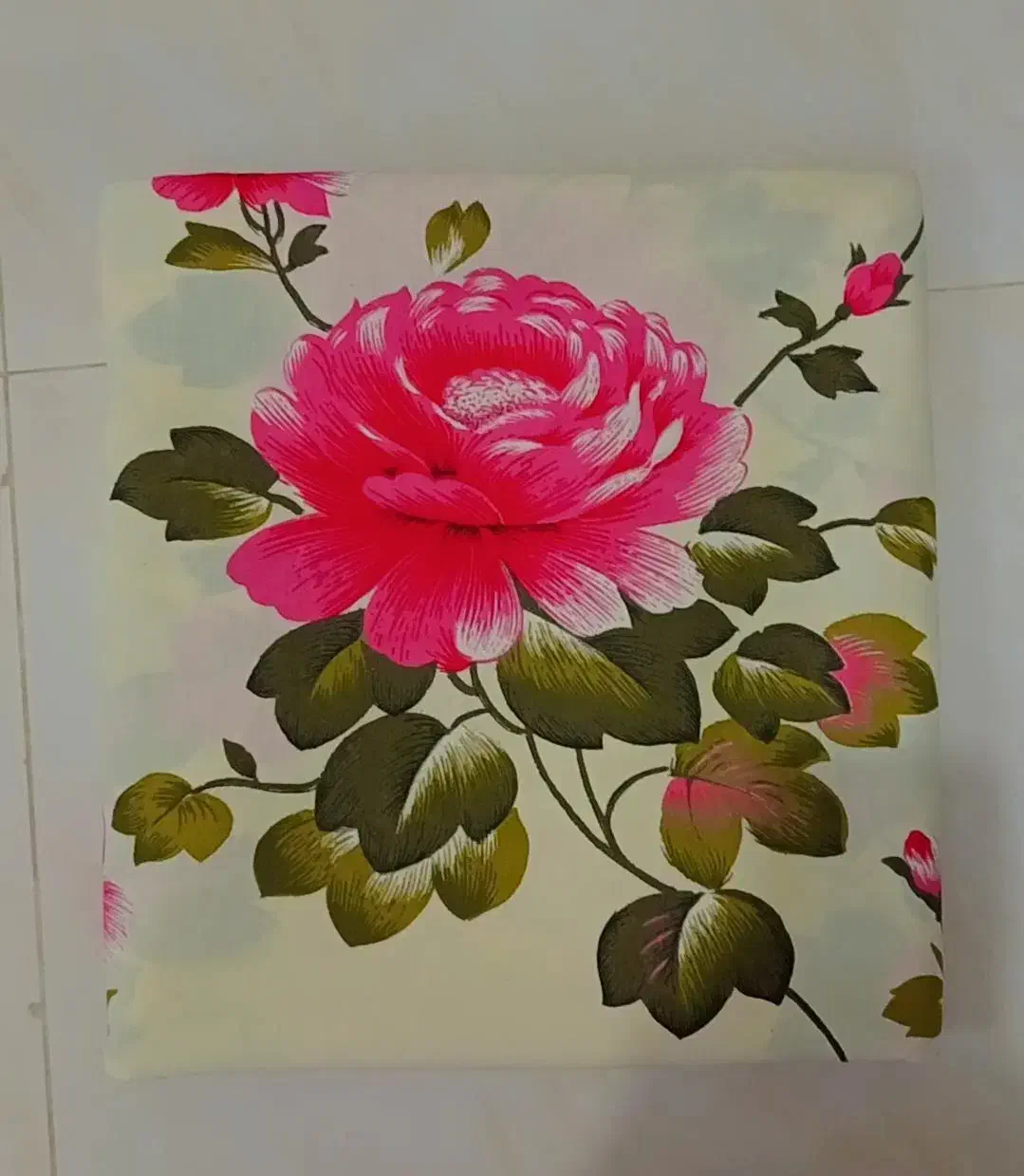 پارچه|سرویس روتختی|مشهد, میان ولایت|دیوار