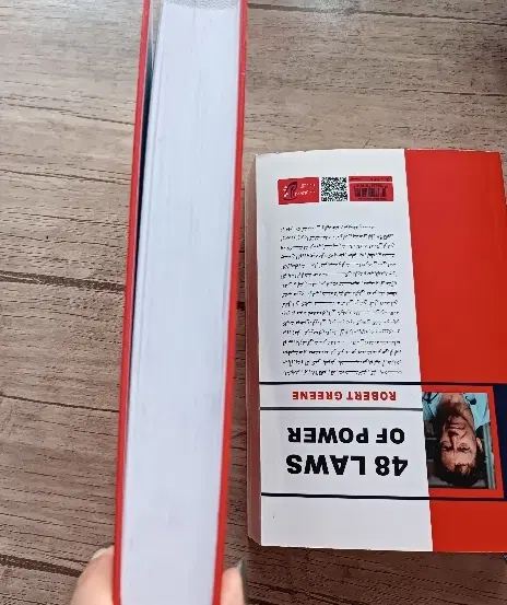 کتاب|کتاب و مجله آموزشی|قم, باغ شازده|دیوار