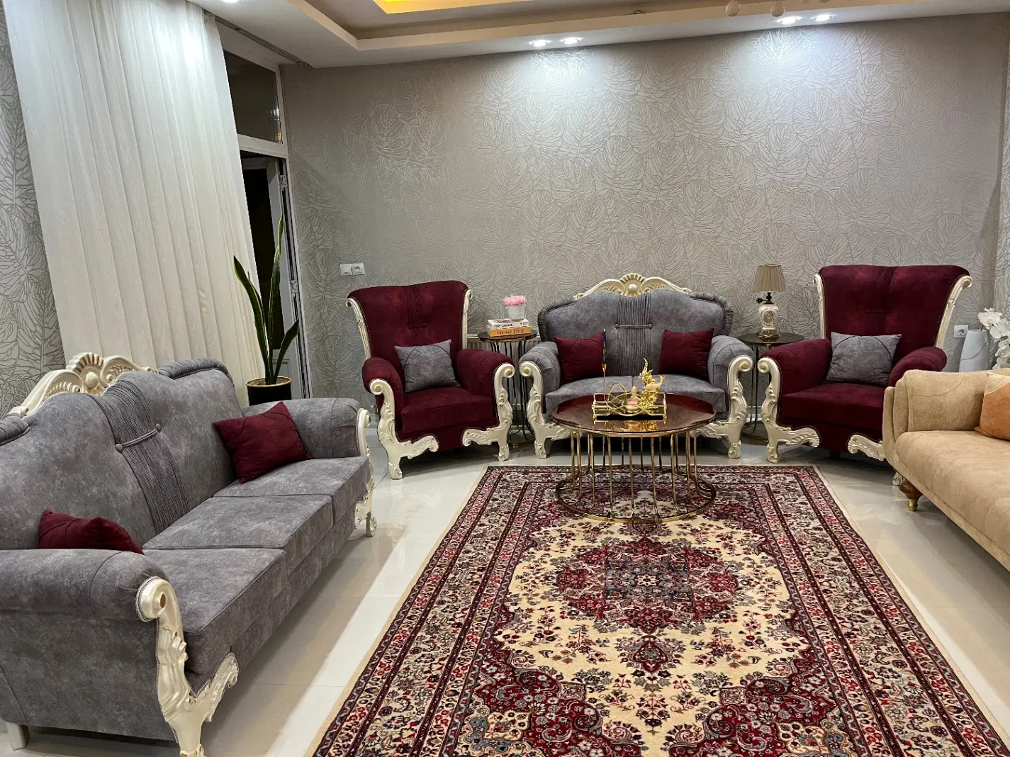 مبل|مبلمان خانگی و میز عسلی|سبزوار, فقیه سبزواری|دیوار