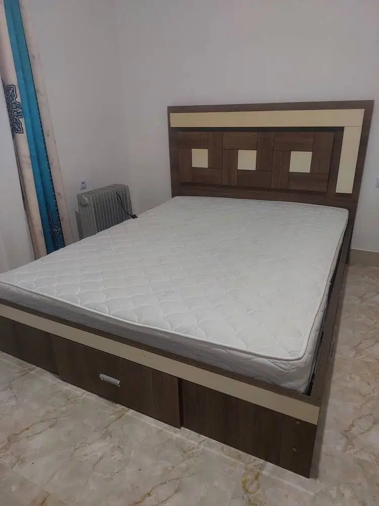 تخت خواب|تخت و سرویس خواب|رامجین, |دیوار