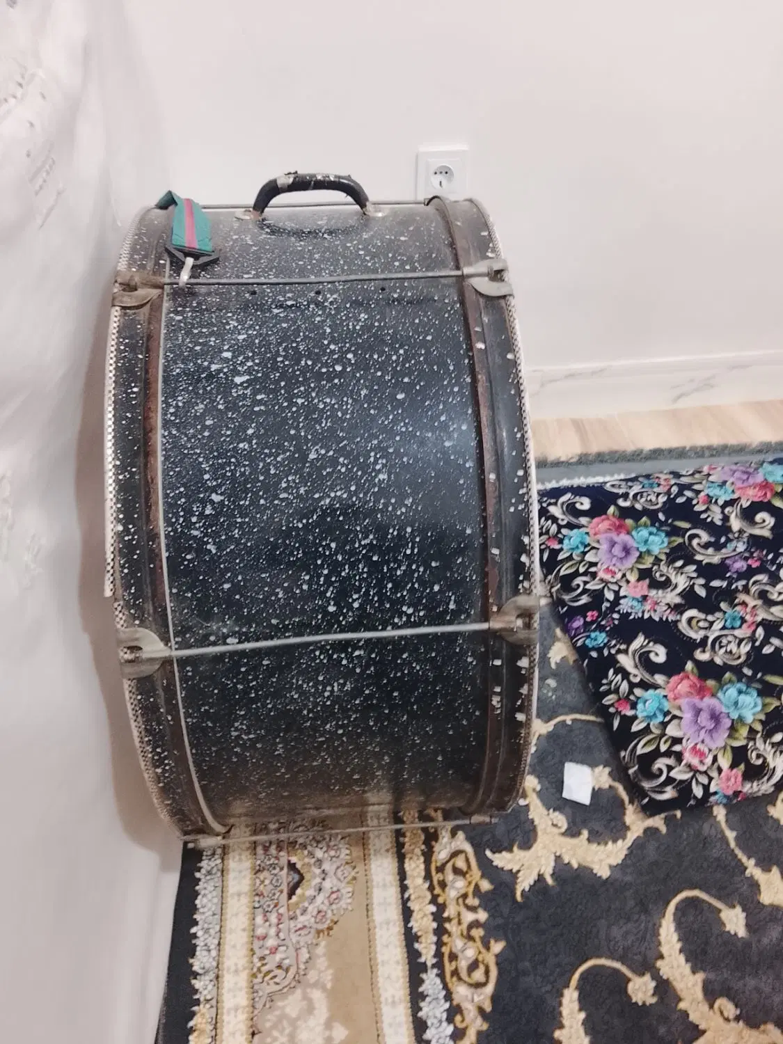طبل|درام و پرکاشن|قم, محمد آباد|دیوار
