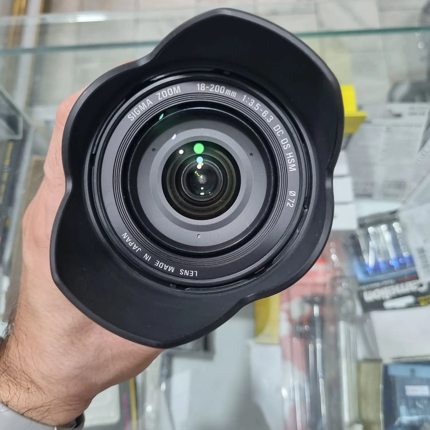 Nikon 18-200 OS|دوربین عکاسی و فیلم‌برداری|تهران, چوب تراش|دیوار