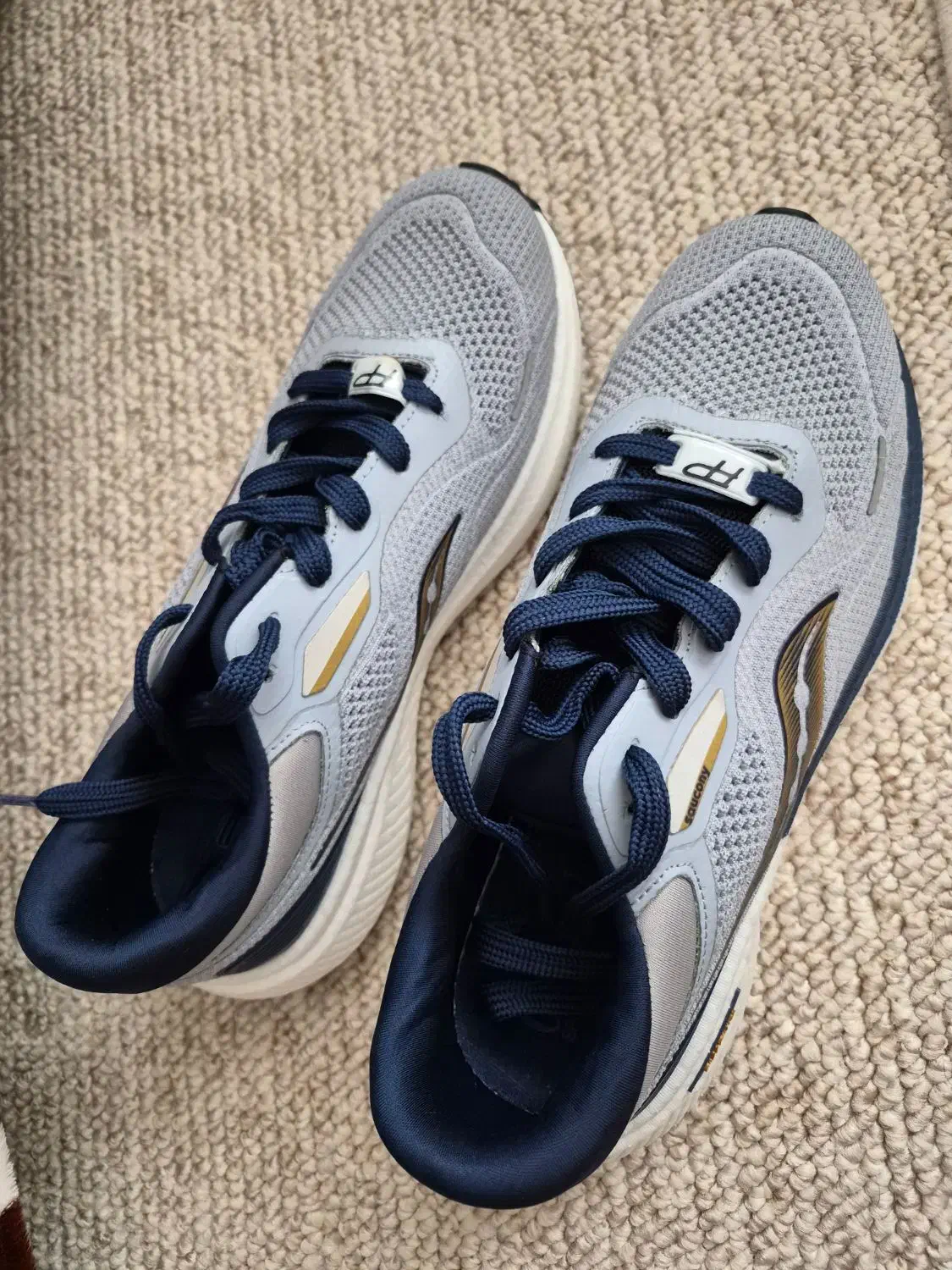 کفش|کیف، کفش، کمربند|سبزوار, طبرسی (جعفرآباد)|دیوار