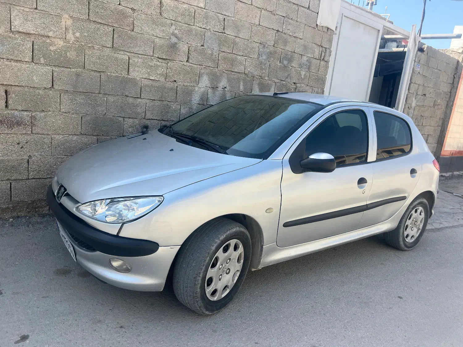 پژو ۲۰۶|خودرو سواری و وانت|بوشهر, |دیوار