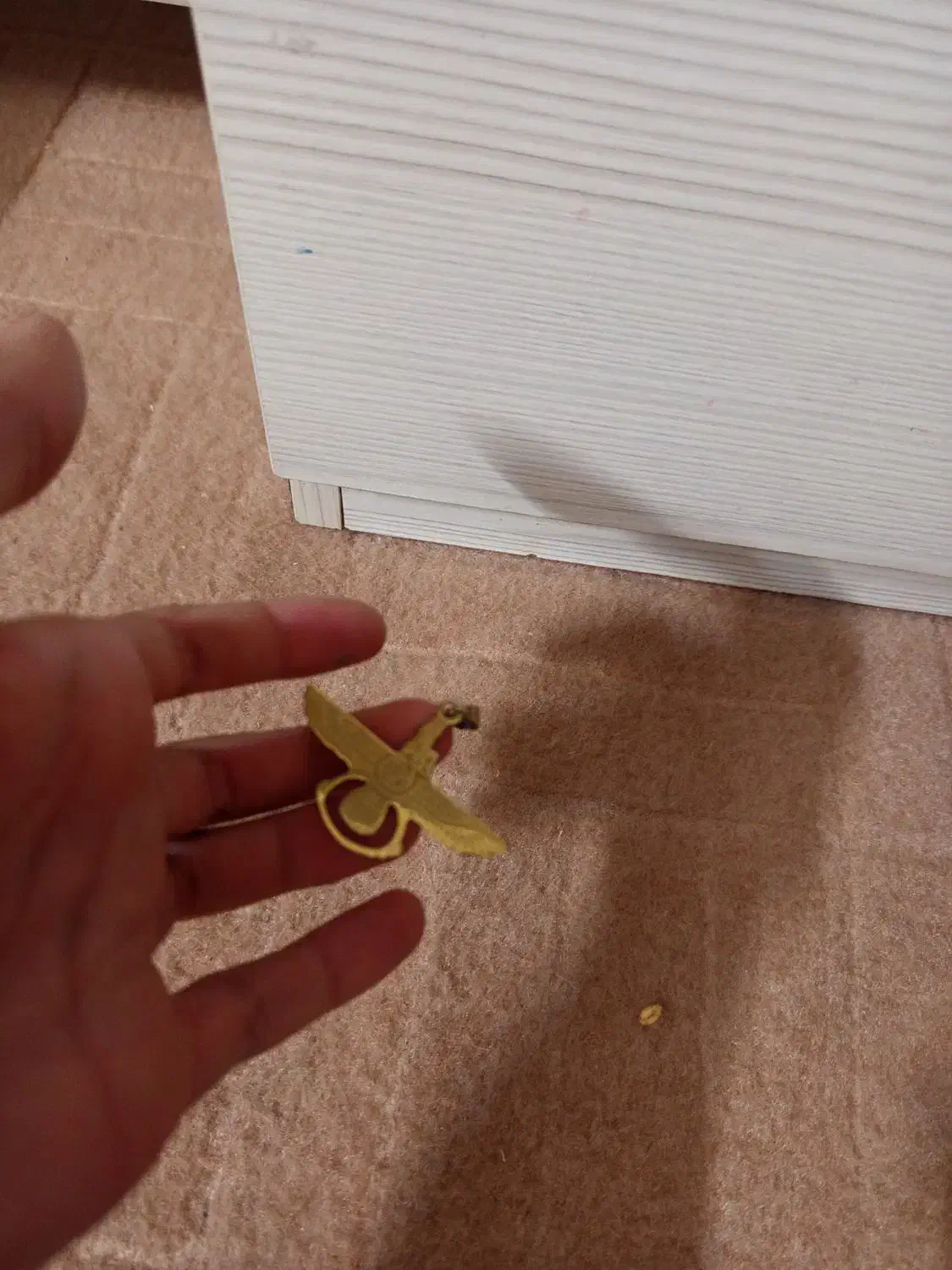 گردن بند|بدلیجات|نیشابور, شهرک ولیعصر|دیوار