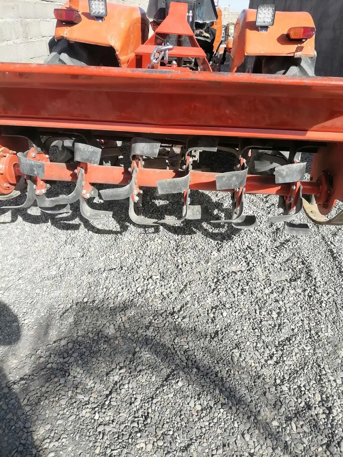 تیلر زنی|خدمات باغبانی و درختکاری|بم, |دیوار