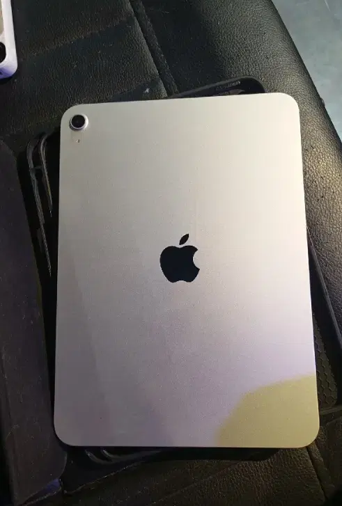 آیپد ipad|تبلت|قدس, شهر‌قدس|دیوار