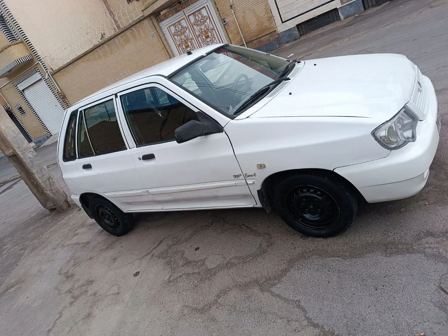 111مدل 93|خودرو سواری و وانت|زاهدان, |دیوار