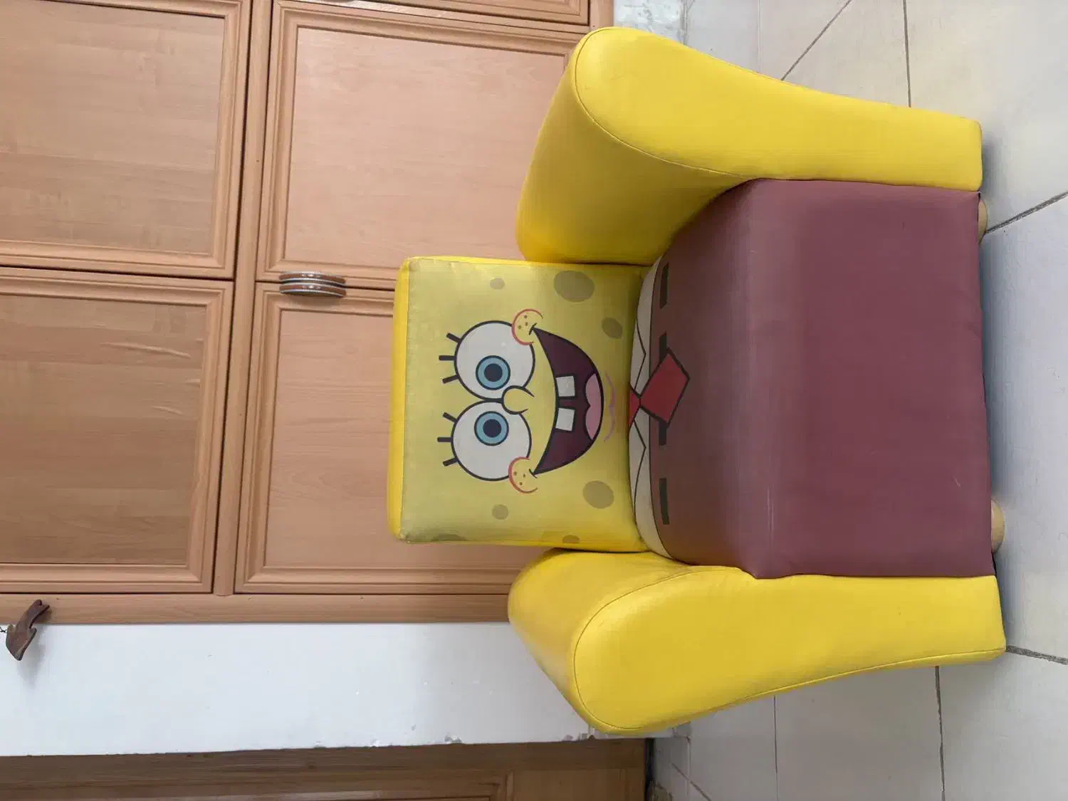 مبل کودک|تخت و صندلی بچه|لنجان, |دیوار