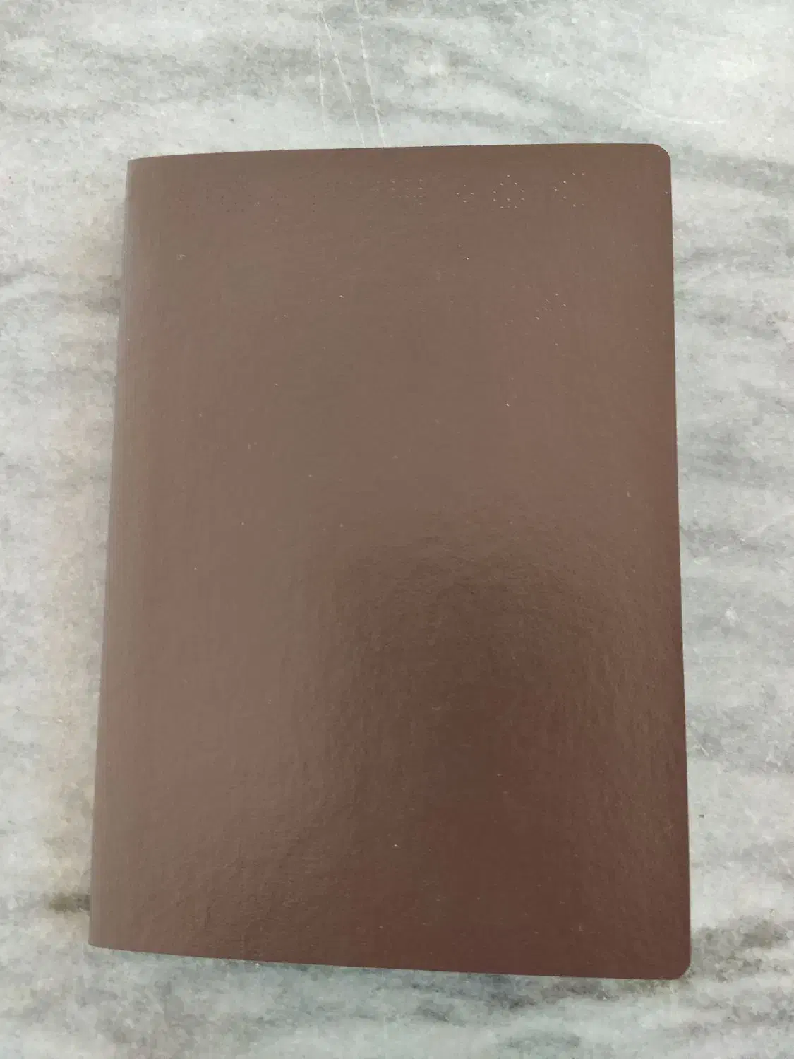 گمشده|اشیا|قره پشتلو, |دیوار