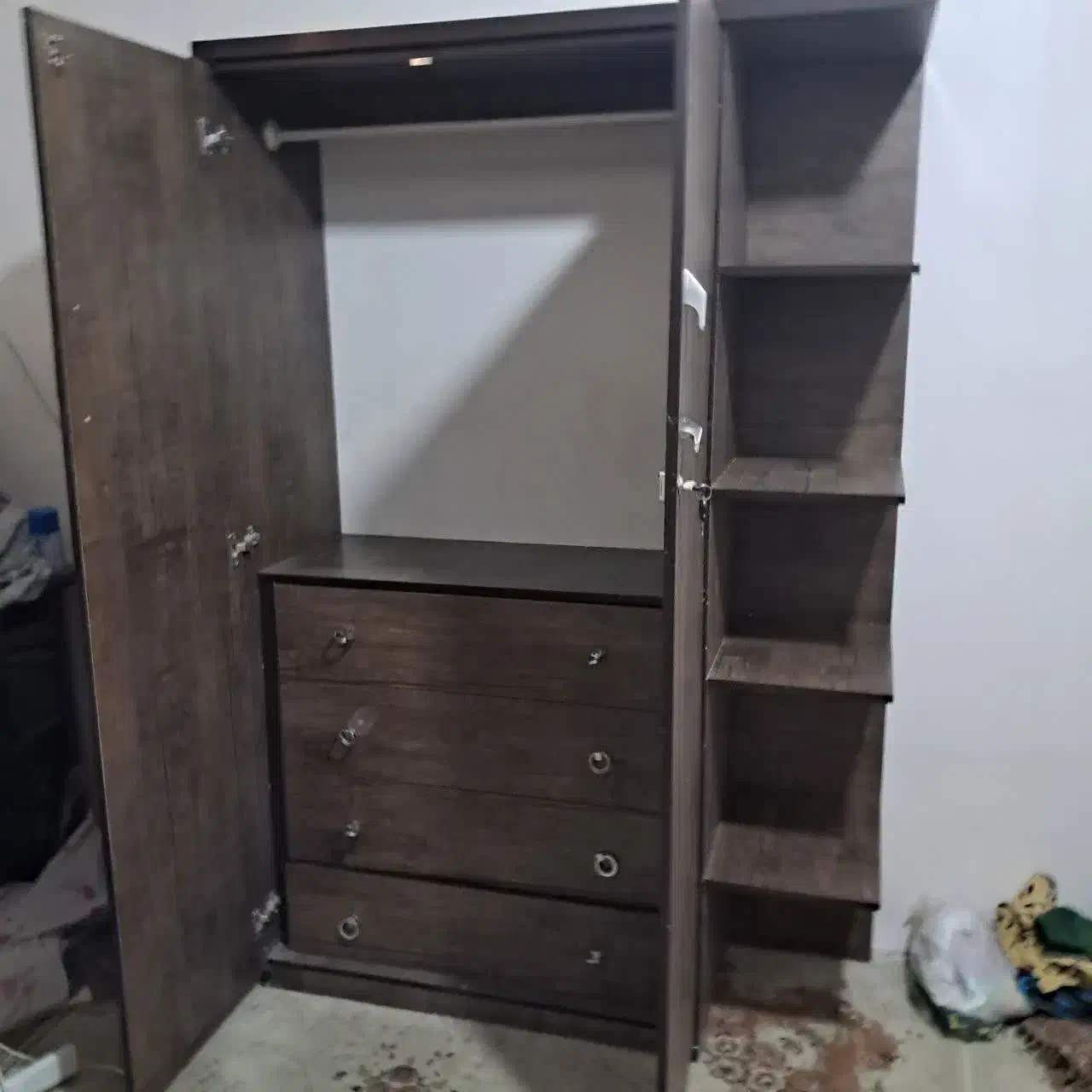 کمد|جاکفشی، کمد، دراور|اسلام‌شهر, شهرک مهدیه|دیوار