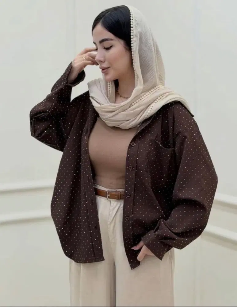 مانتو|لباس|شیراز, لب آب|دیوار