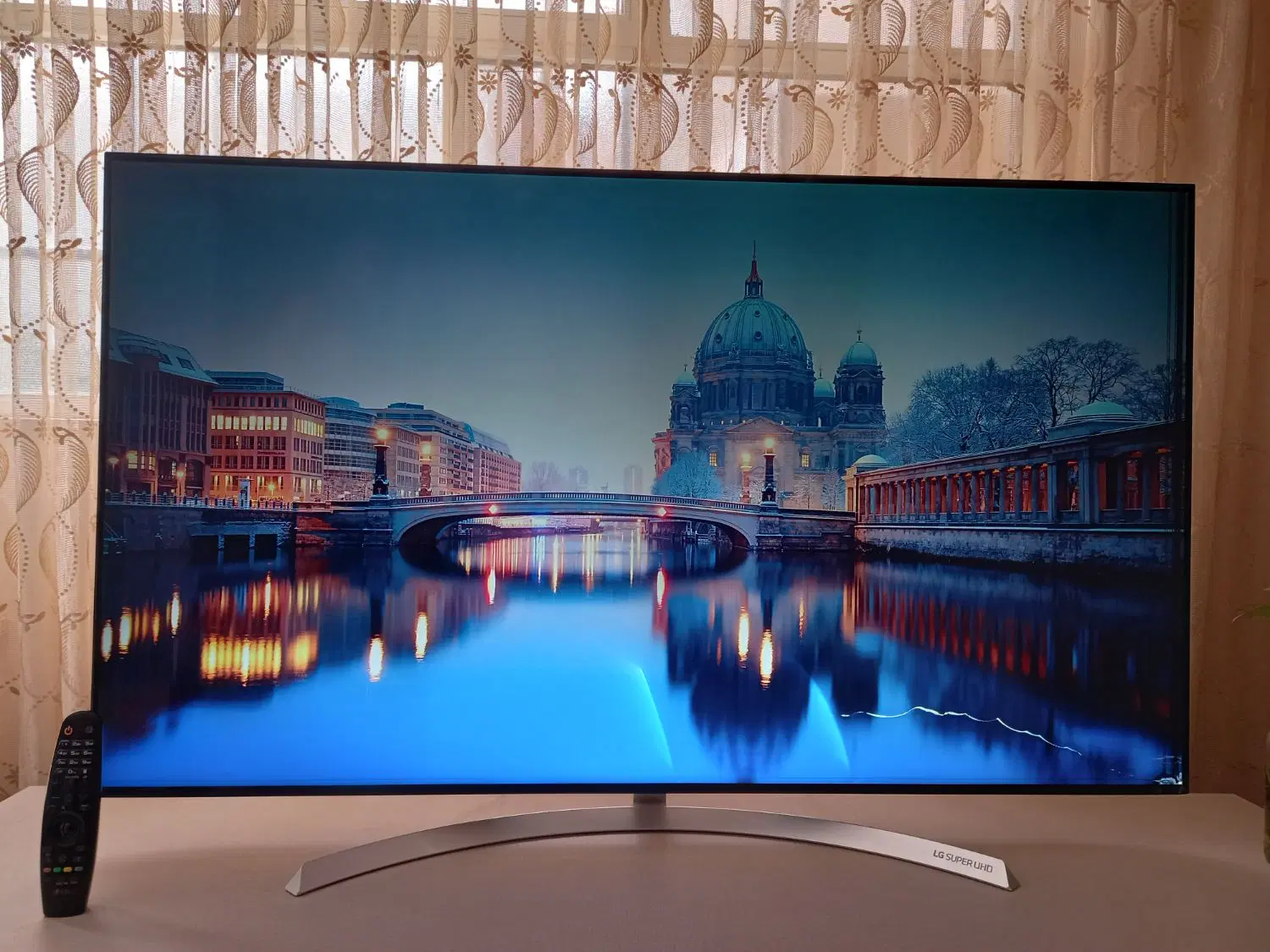 LG SUPER UHD|تلویزیون و پروژکتور|کرج, مطهری|دیوار