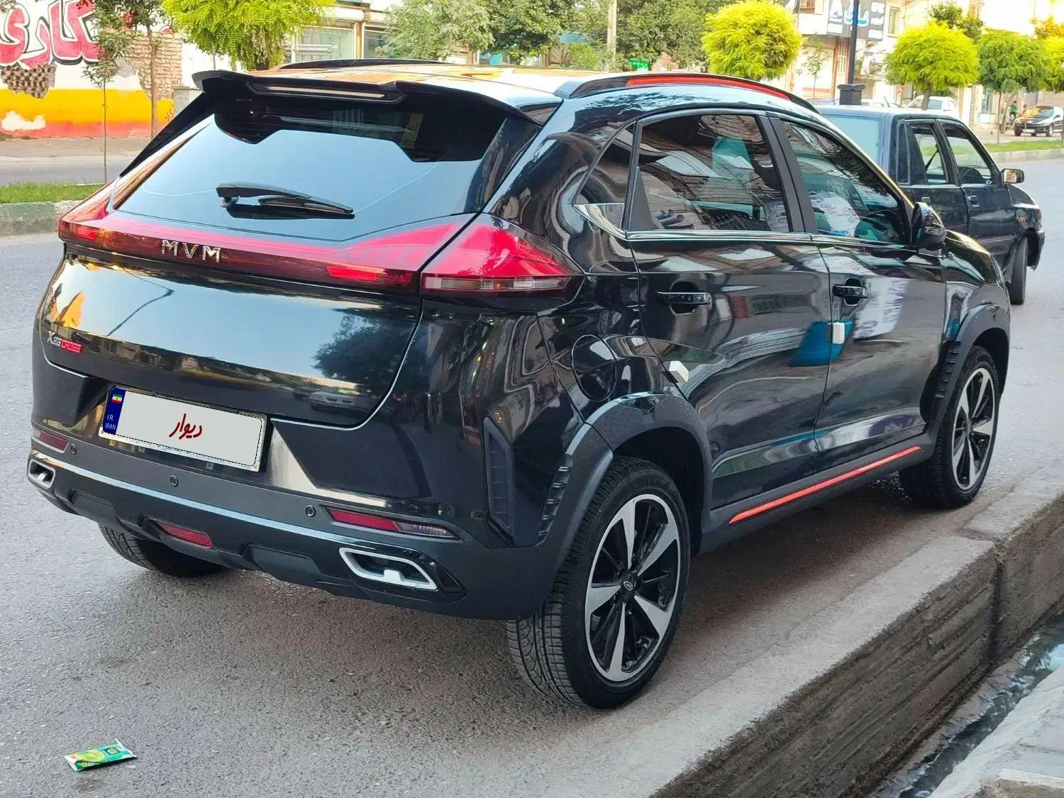 x33 cross|خودرو سواری و وانت|گرگان, |دیوار