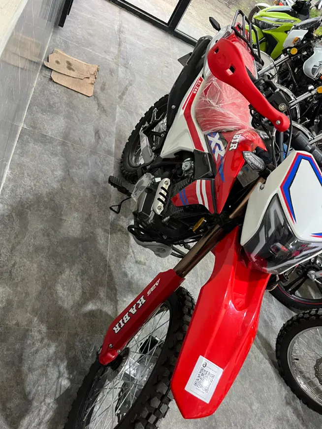 XR249 کبیر|موتورسیکلت|آستارا, |دیوار