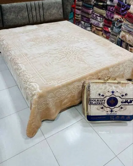 پتو|رختخواب، بالش، پتو|تاکستان, |دیوار