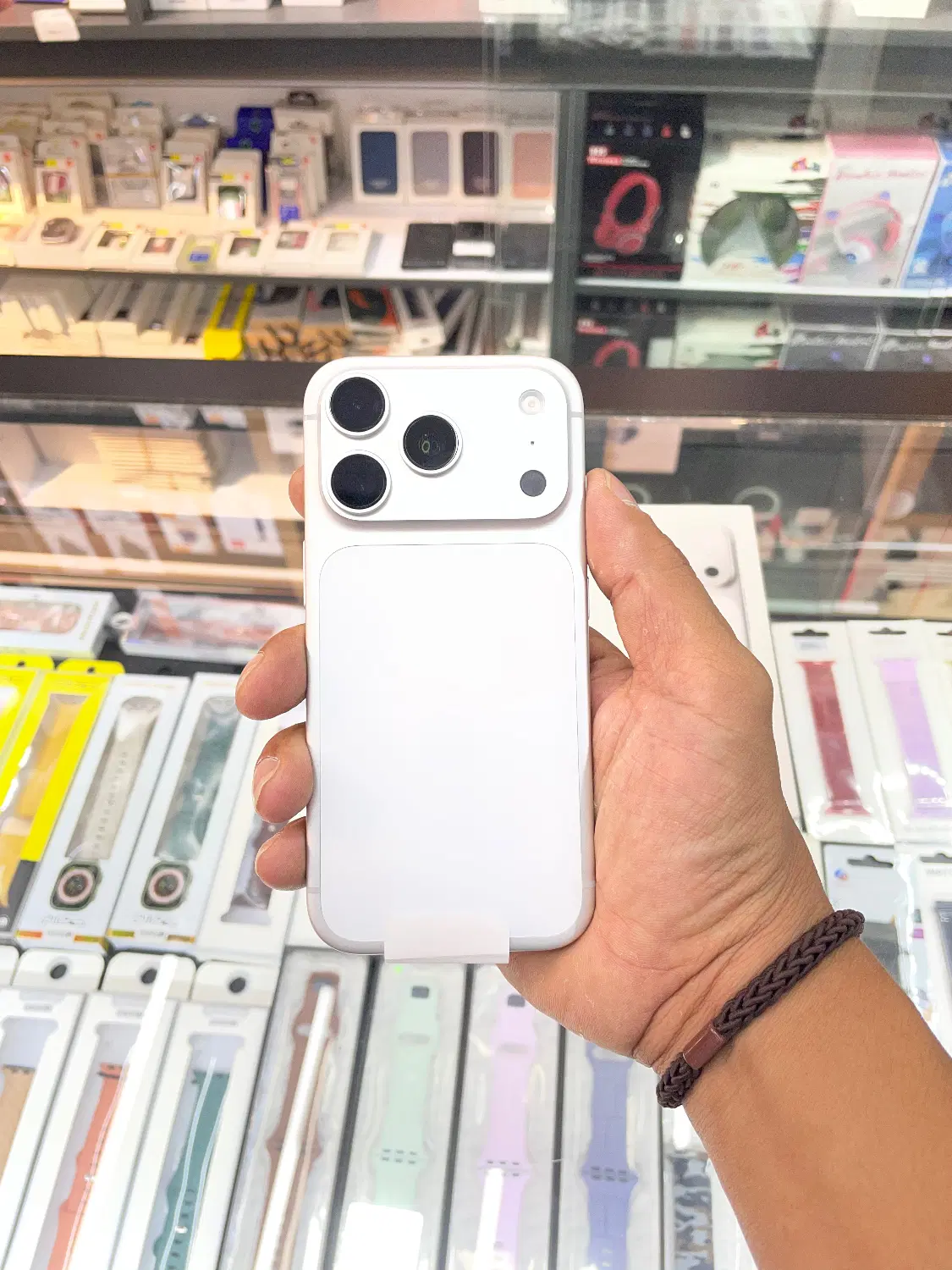 17pro 256GB|موبایل|بندر انزلی, شاکوچه|دیوار