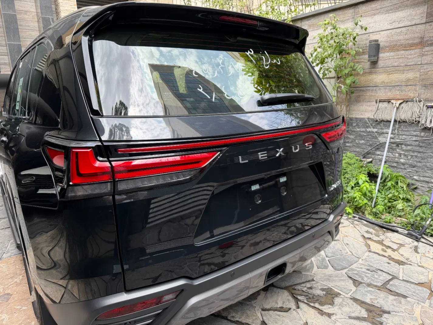 Lx700 h|خودرو سواری و وانت|تهران, ونک|دیوار