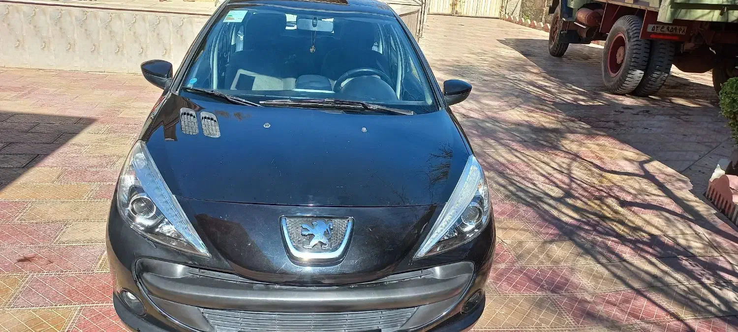 ۲۰۷ پانا ۱۴۰۱|خودرو سواری و وانت|هشتگرد, ینگی امام|دیوار