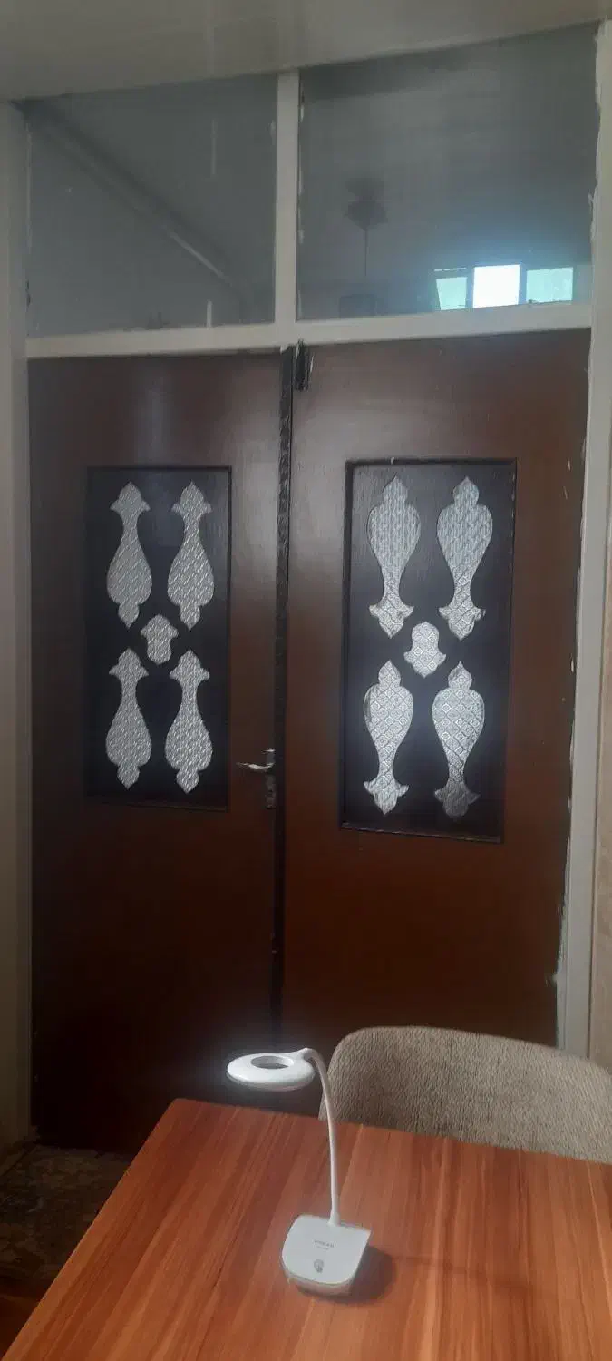 درب چوبی|مصالح و تجهیزات ساختمان|مرودشت, استادیوم‎|دیوار