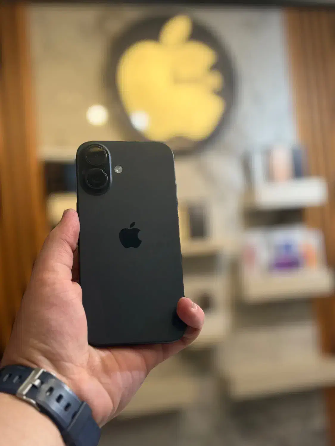 128 Iphone 16 normal Ch شرکتی|موبایل|تهران, حسین‌آباد|دیوار