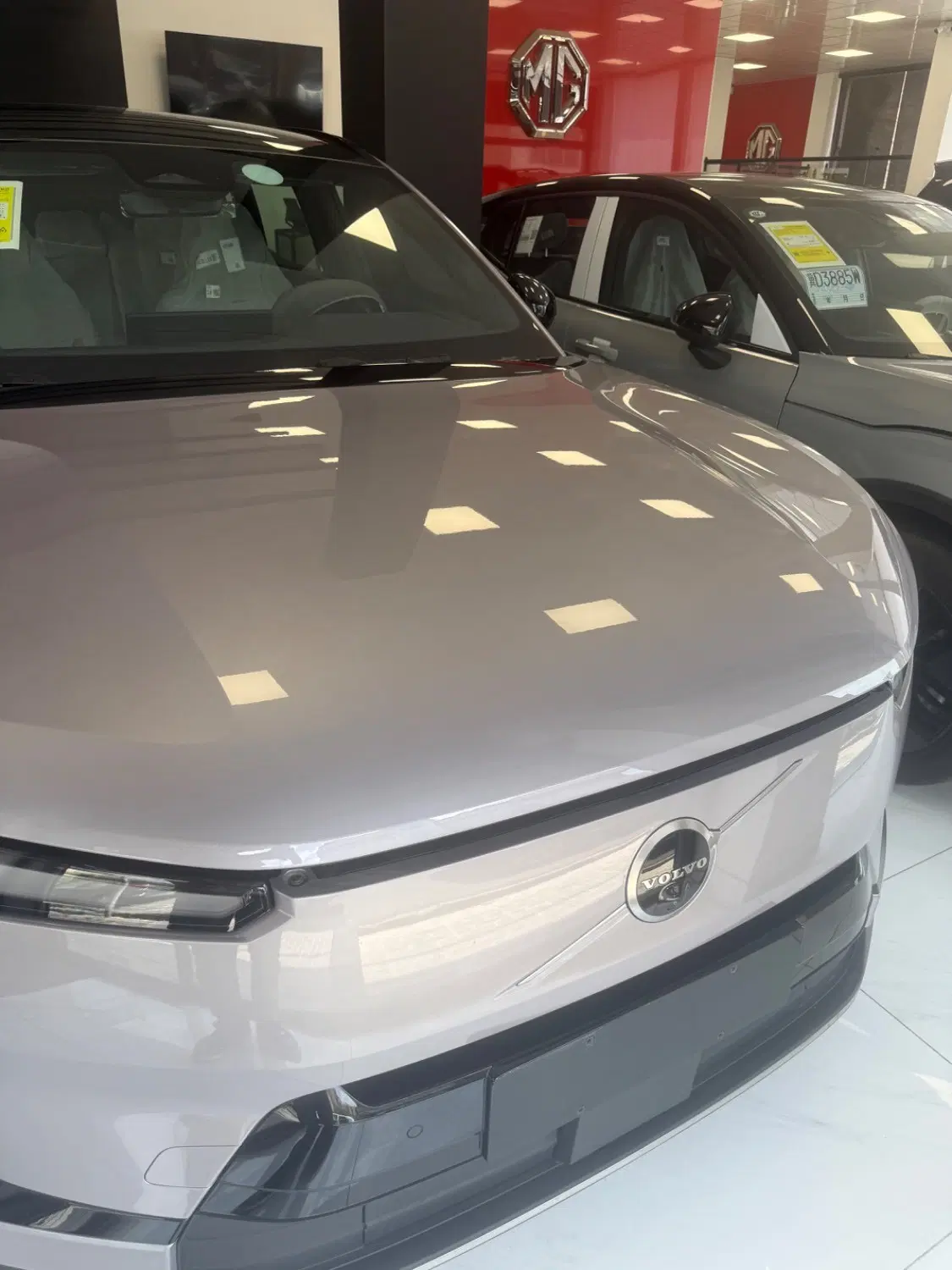 ولوو XC60 مدل ۲۰۲۵ / فول آپشن / تحویل فوری|خودرو سواری و وانت|تهران, شهرک مخابرات|دیوار