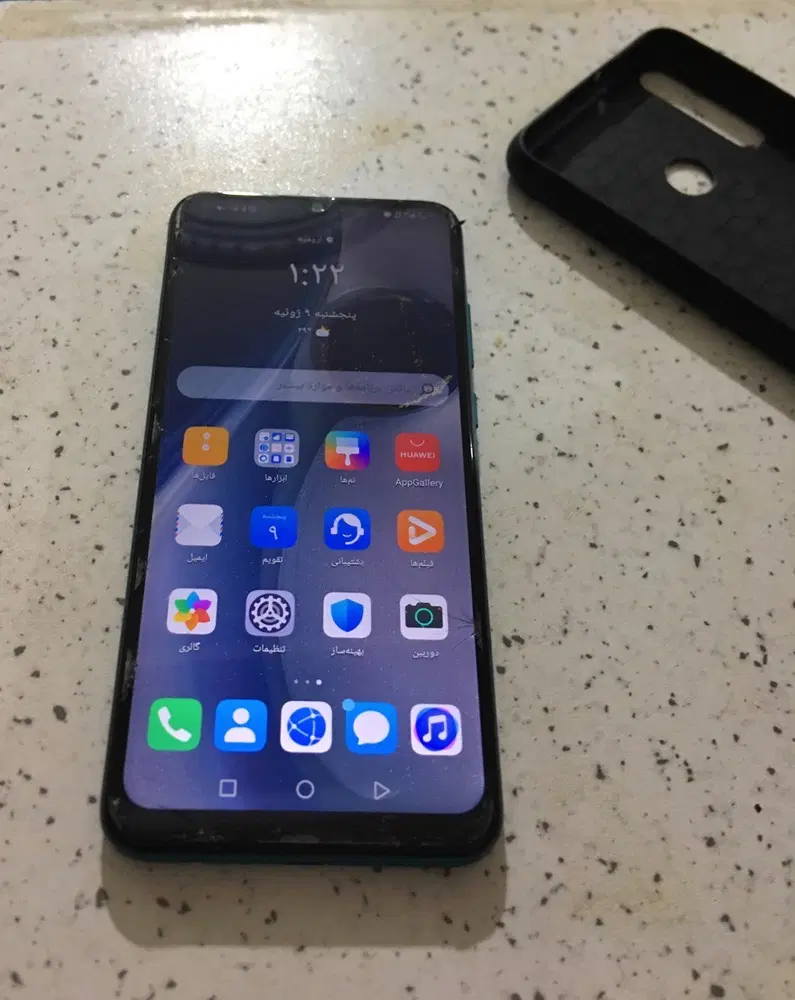 huwawi y6p|موبایل|ارومیه, |دیوار
