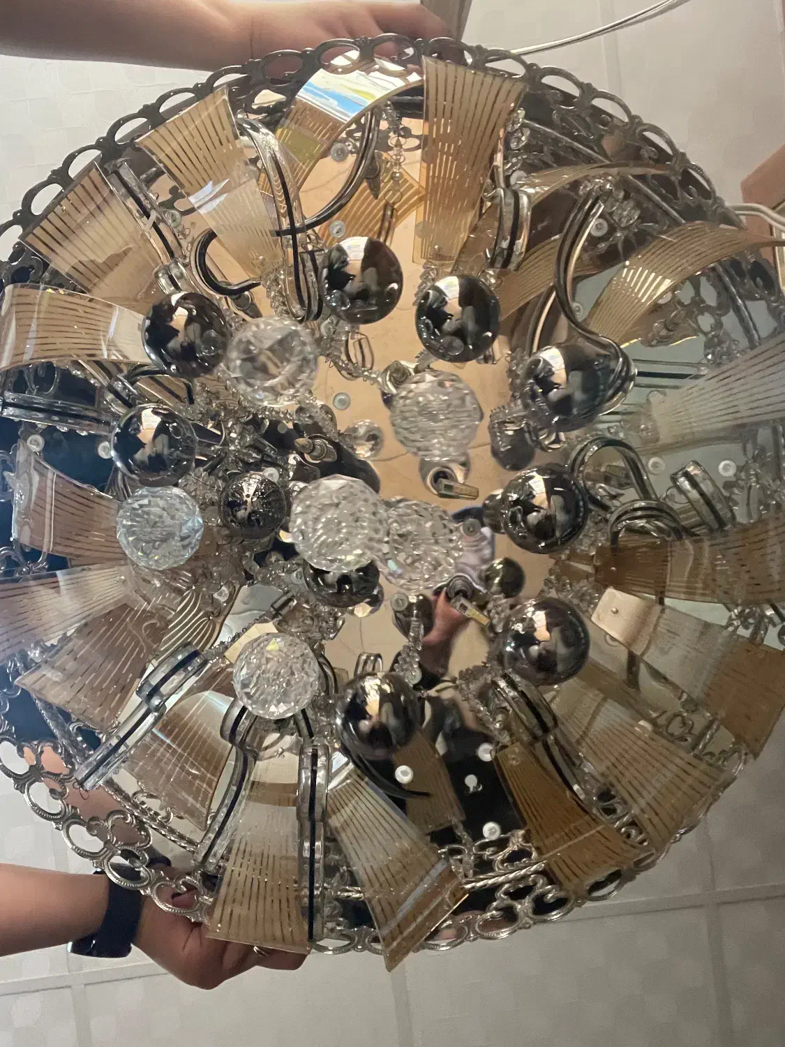 لوستر|لوستر و چراغ آویز|سیرجان, |دیوار