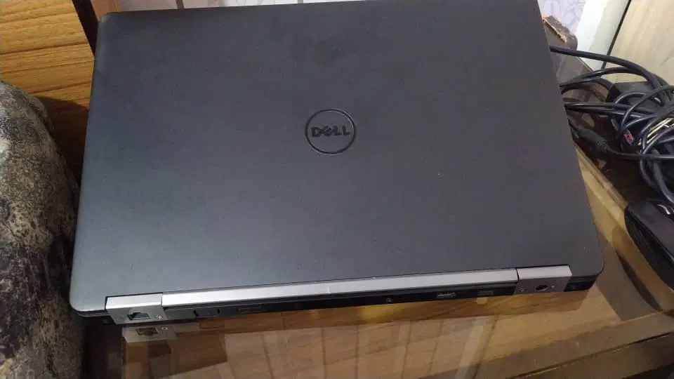 لپ تاپ Dell. E5570.|رایانه همراه|اراک, |دیوار