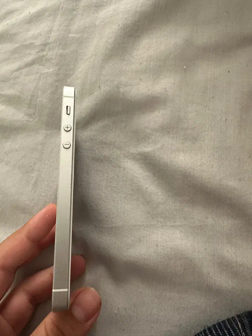 Se2016|موبایل|همدان, |دیوار