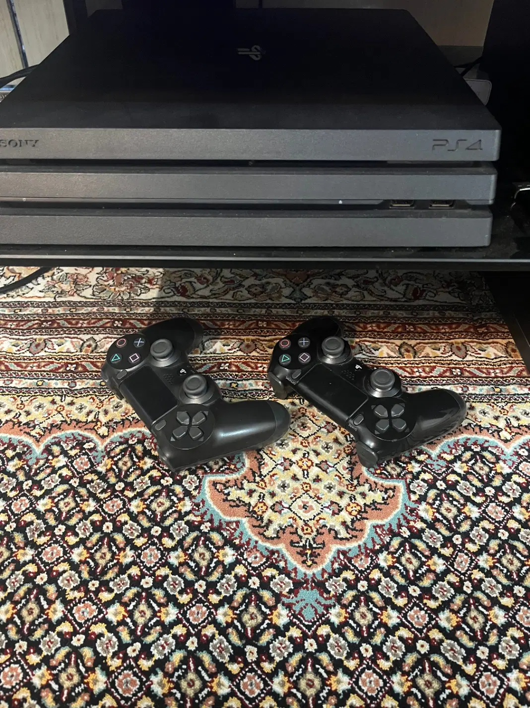 Ps4 pro 1T|کنسول، بازی ویدئویی و آنلاین|زنجان, |دیوار