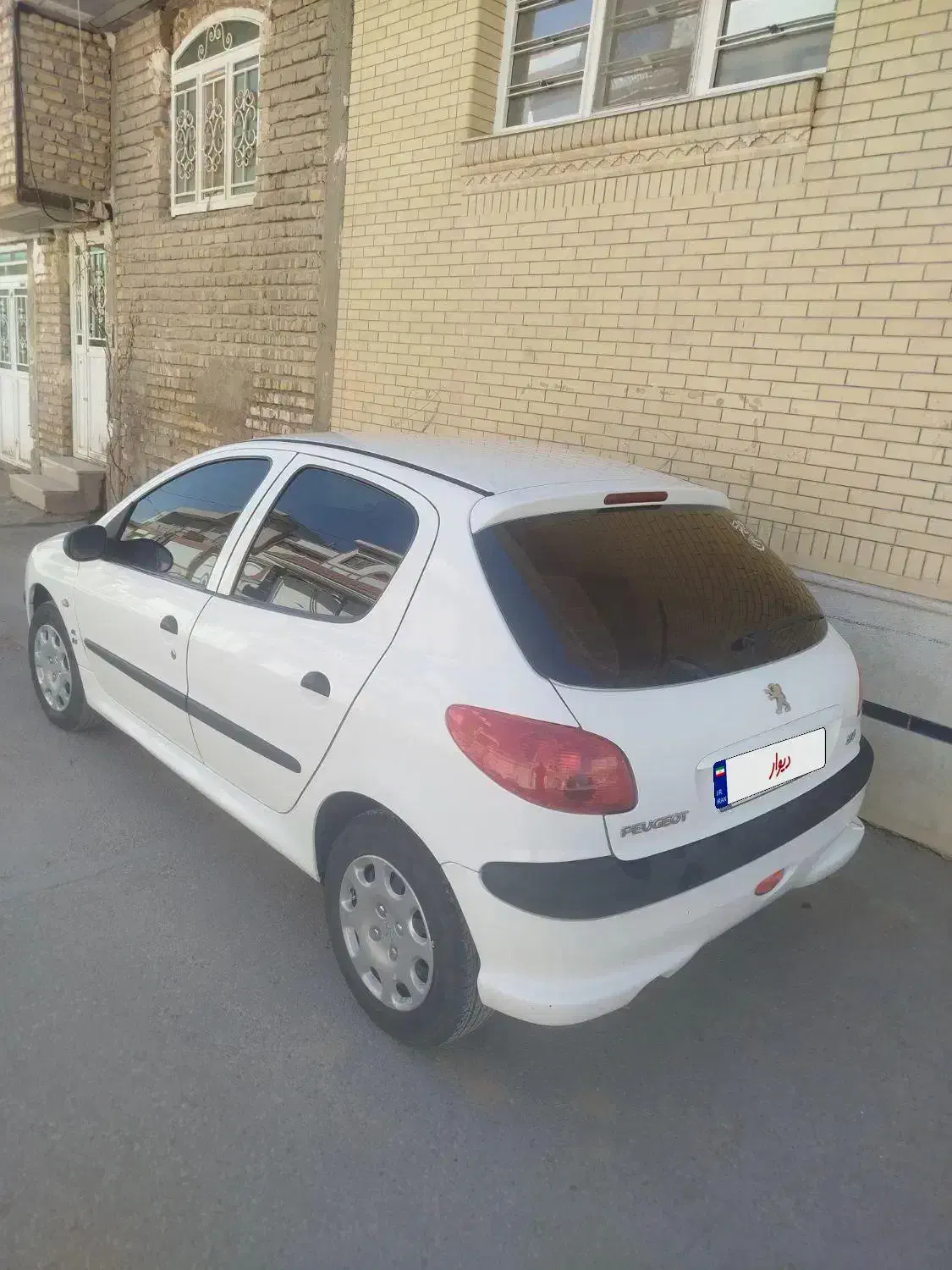 ۲۰۶تیپ دو|خودرو سواری و وانت|شیراز, گویم|دیوار