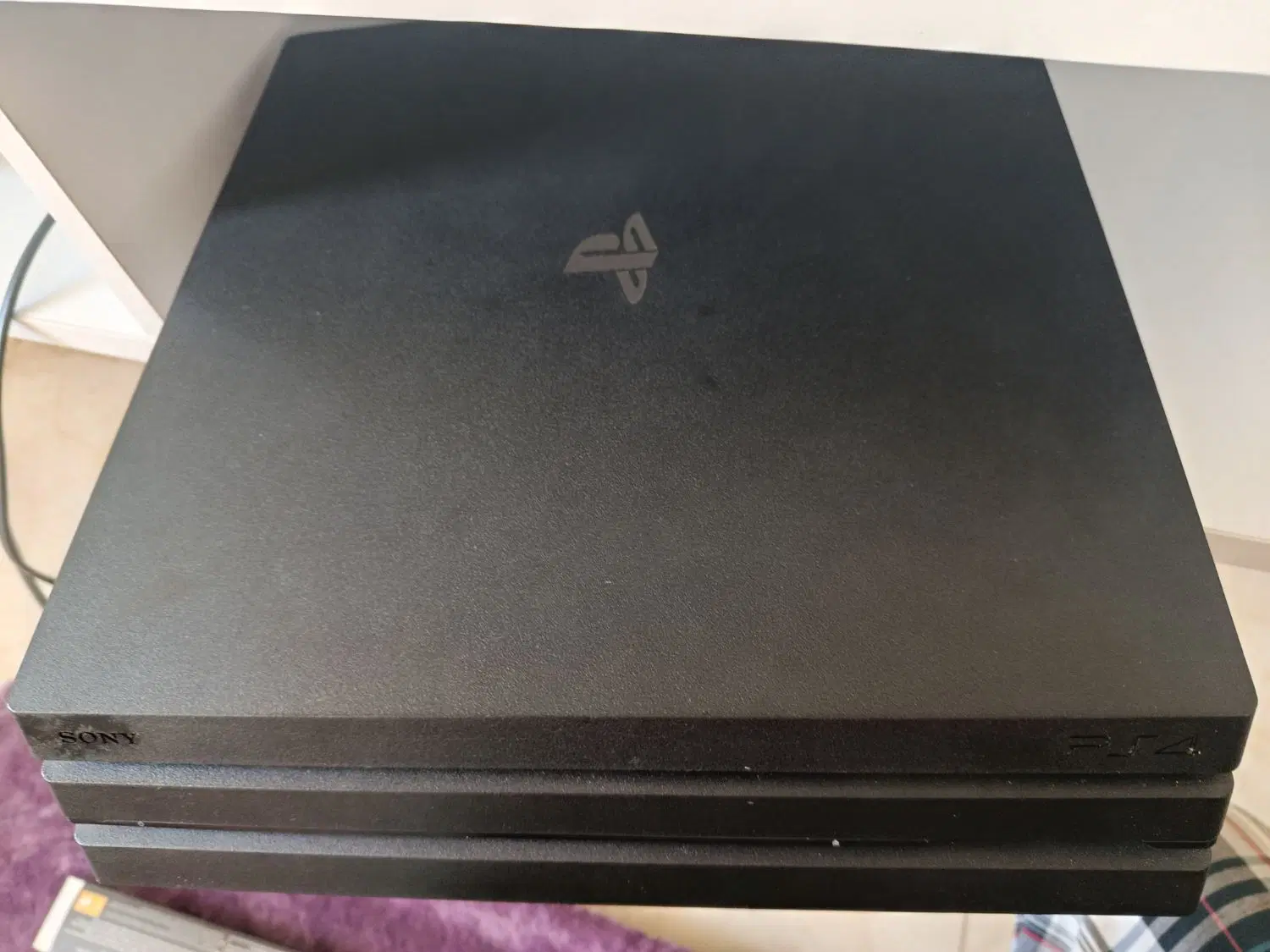 ps4 پرو|کنسول، بازی ویدئویی و آنلاین|پرند, فاز ۶|دیوار