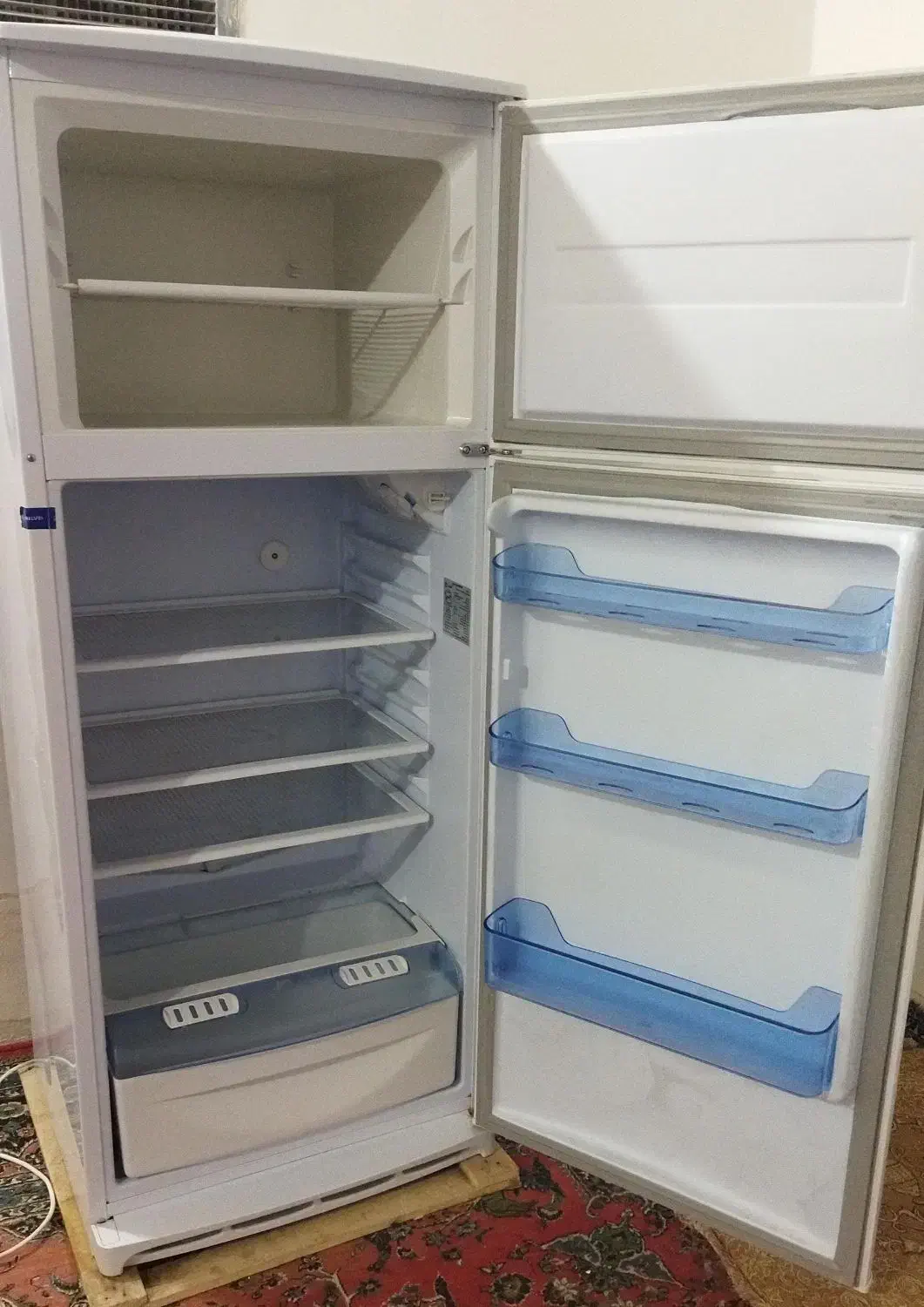 یخچال|یخچال و فریزر|ارد, |دیوار