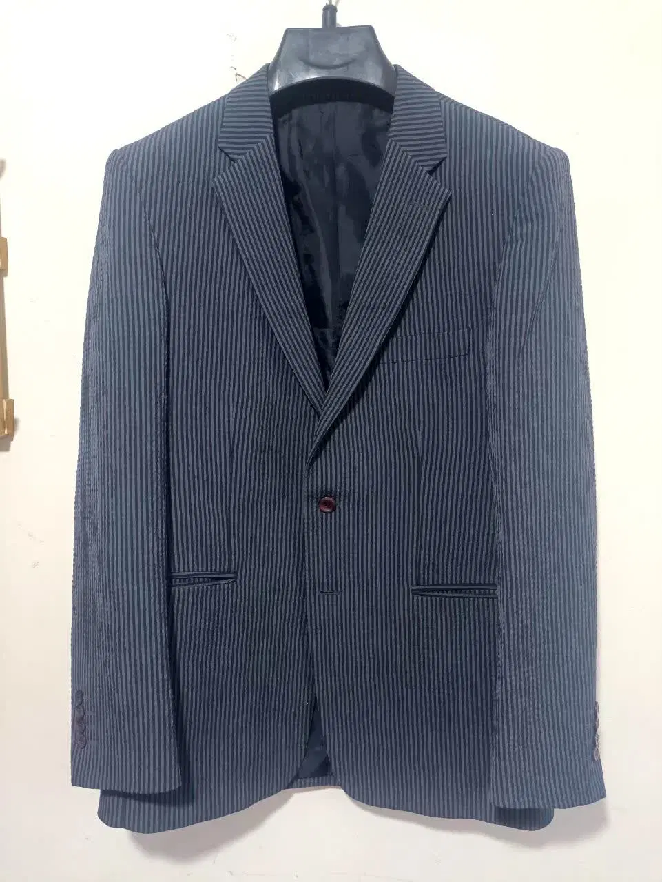 کت تک|لباس|سمنان, |دیوار