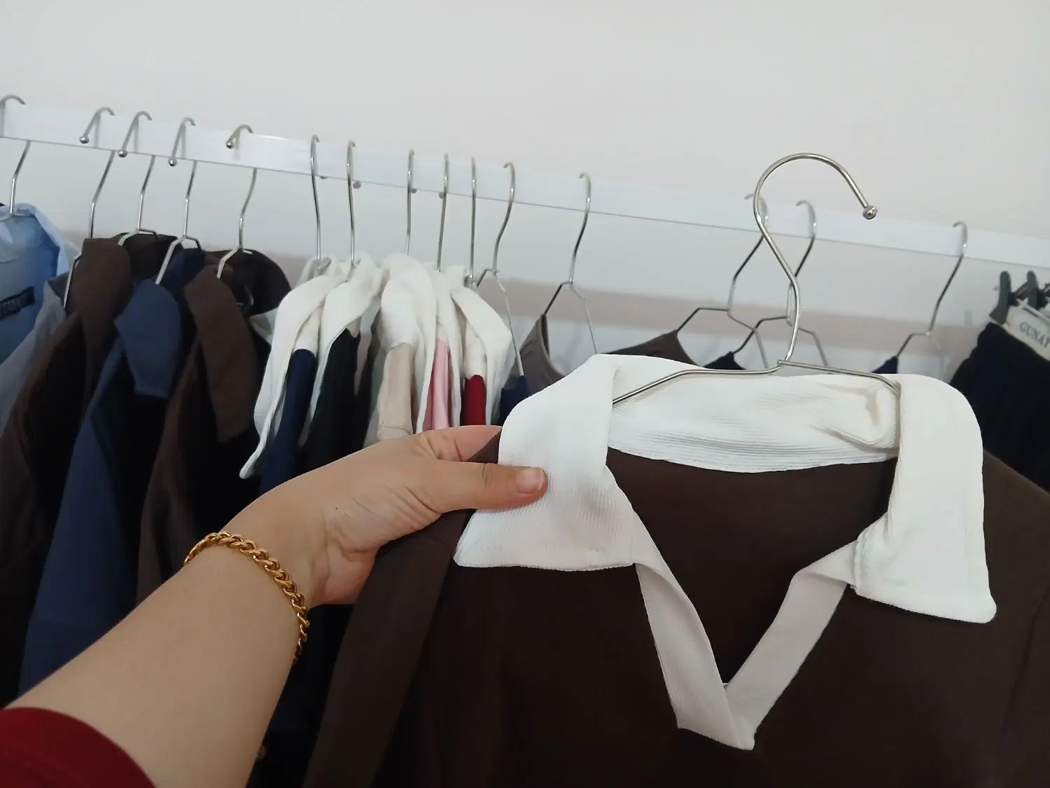 لباس|لباس|کوهدشت, |دیوار