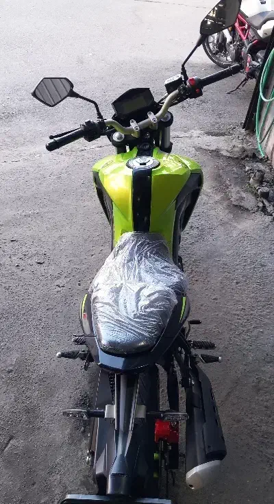 بنلی ۱۸۰|موتورسیکلت|رشت, شهرک قدس|دیوار