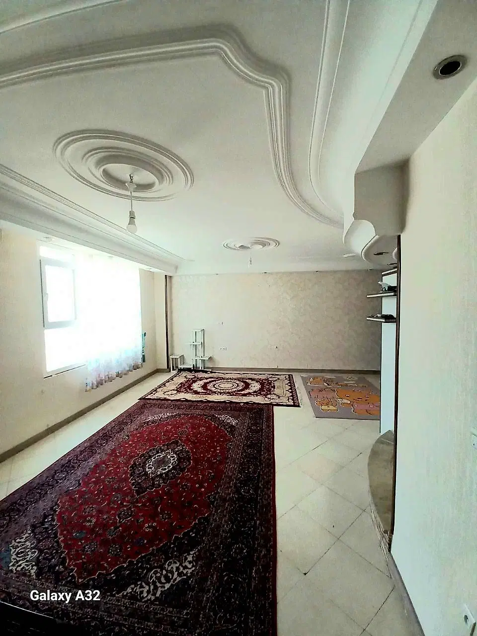 آپارتمان۹۴متری/خ طالقانی|فروش آپارتمان|ساوه, |دیوار