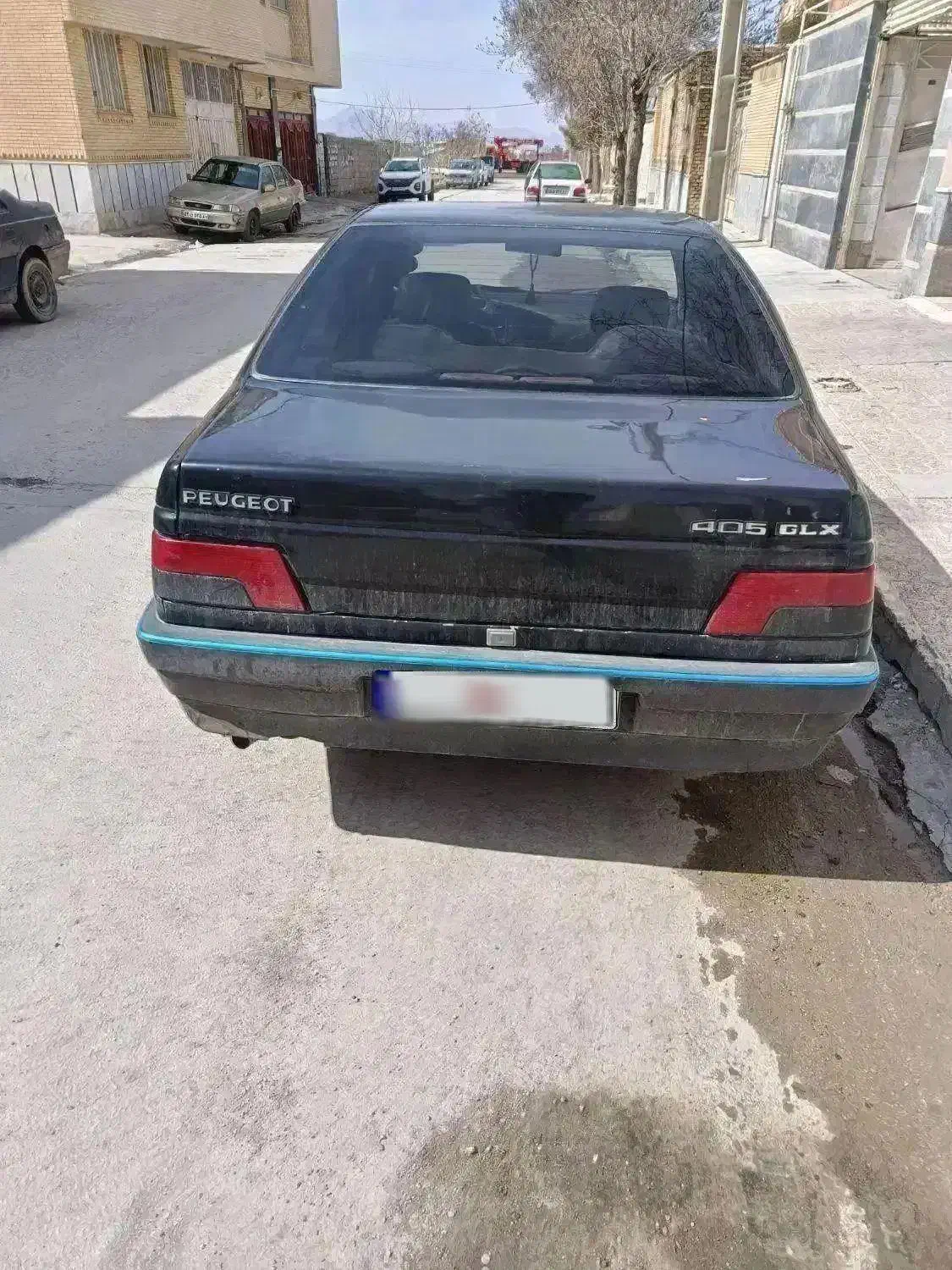 پژو405مدل 82|خودرو سواری و وانت|بروجن, |دیوار