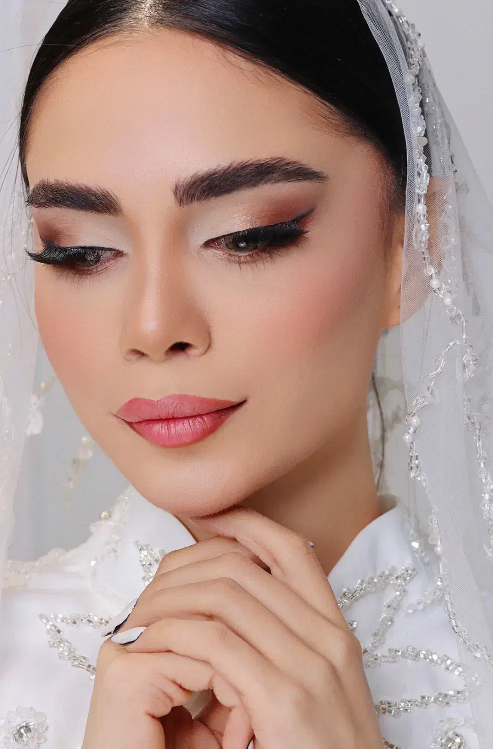 میکاپ و شنیون|خدمات آرایشگری و زیبایی|ساری, |دیوار