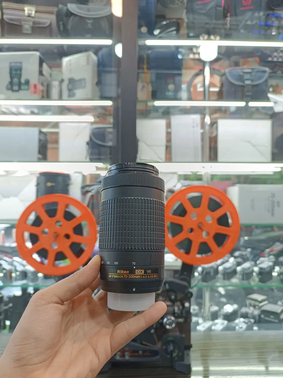 lens Nikon 70-300 vr|دوربین عکاسی و فیلمبرداری|تهران, پامنار|دیوار