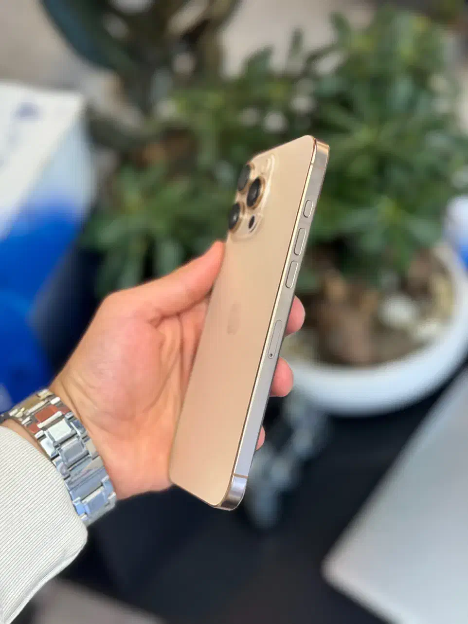 16pro max|موبایل|نیشابور, فردوس شمالی|دیوار