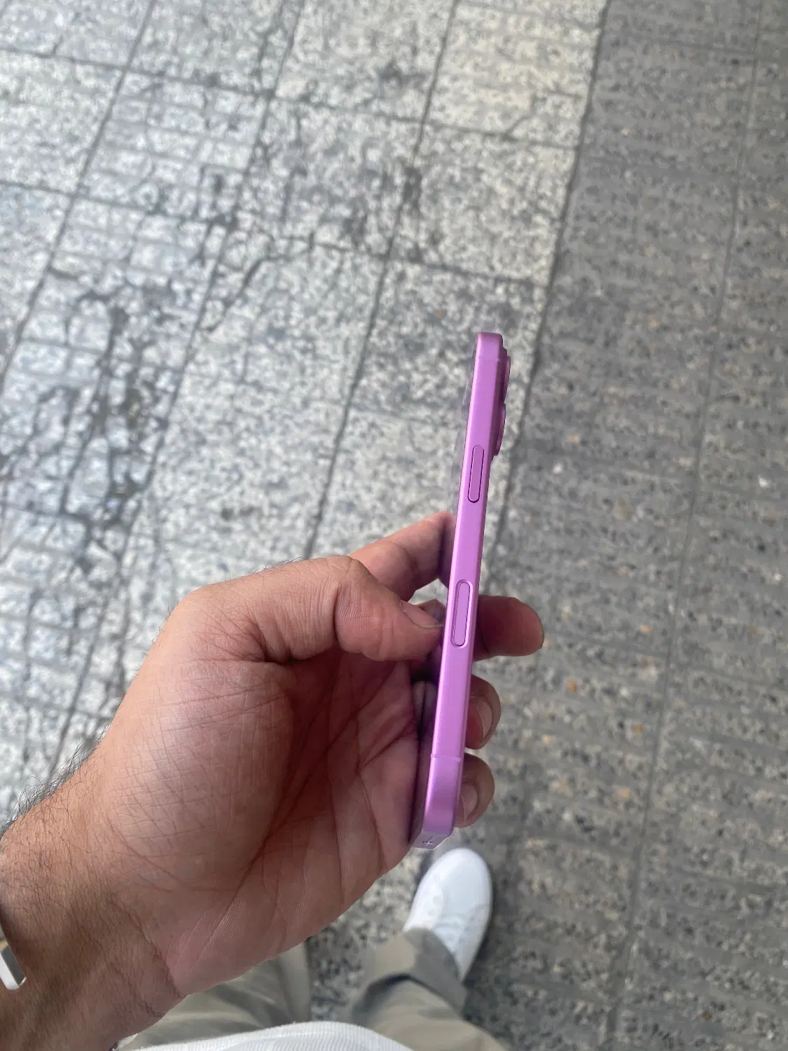 iphon16normal|موبایل|بابل, |دیوار
